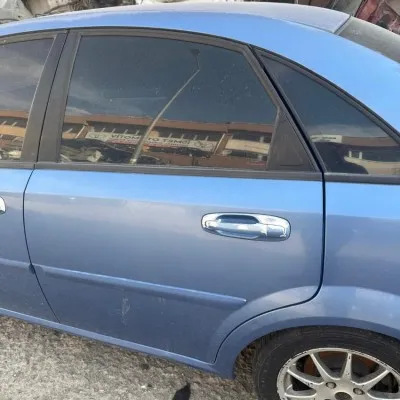 Chevrolet Lacetti Çıkma Sol Arka Kapı